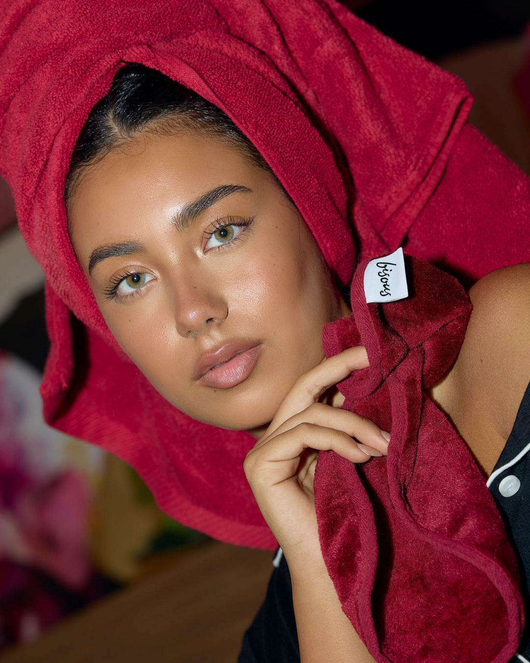 Bisous Cloth - Ruby Red